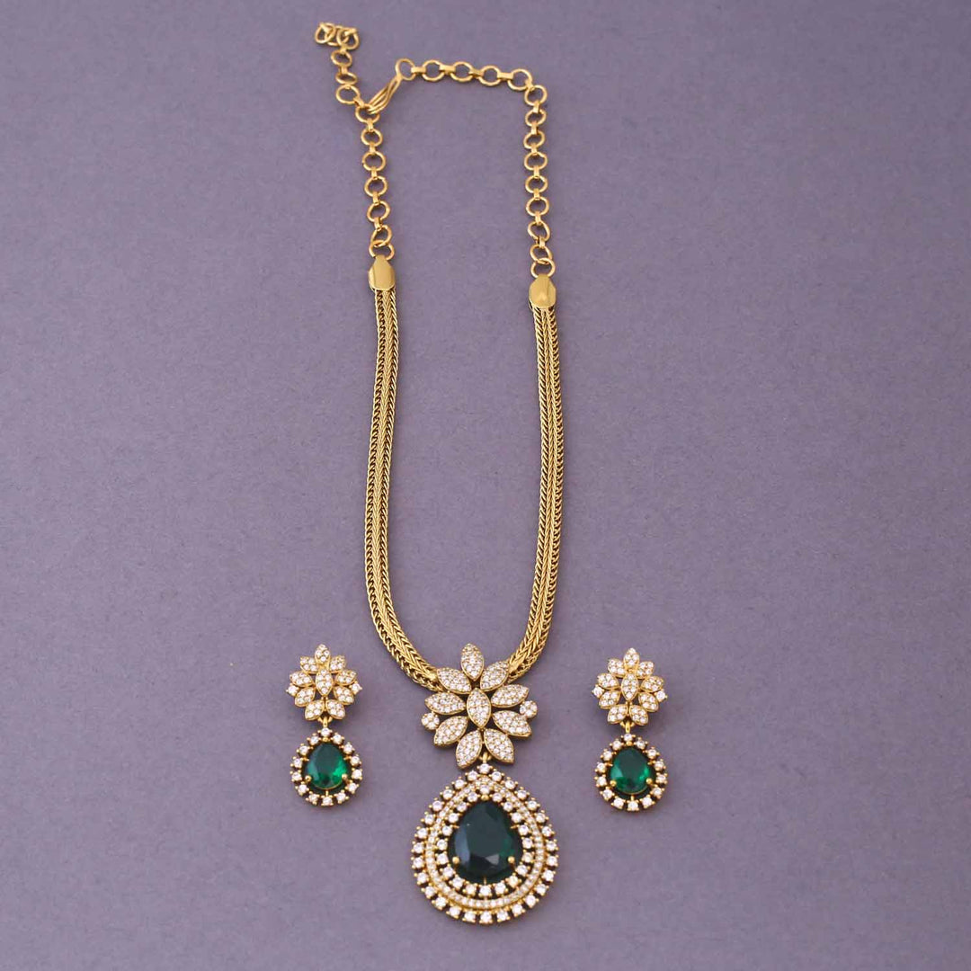 Emerald Zamira Antique Pendant Set -New Arrival