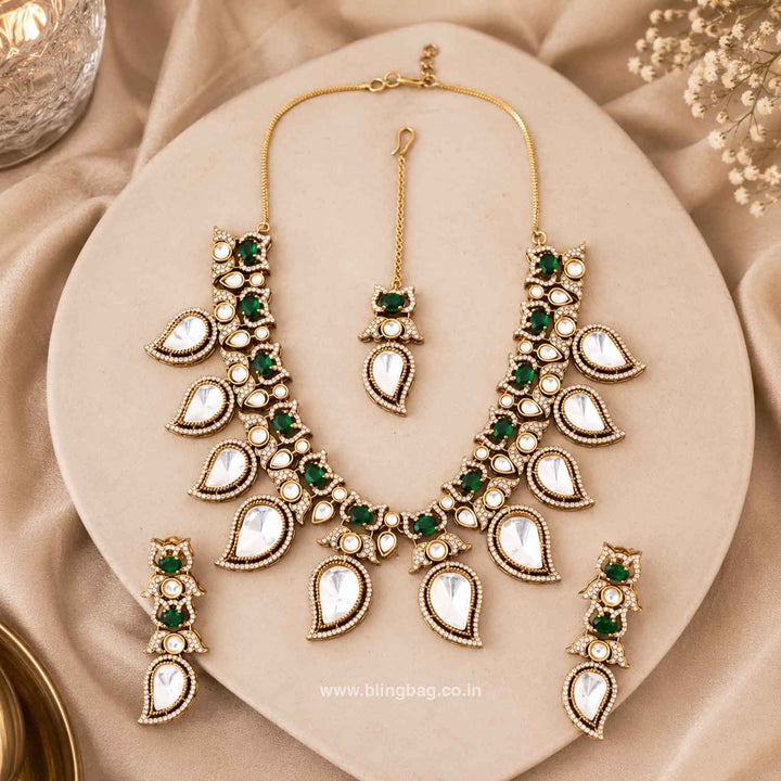 Emerald Zane Victorian Jewellery Set - New Arrival