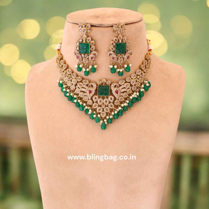Emerald Zaraana Victorian Jewellery Set- New Arrival