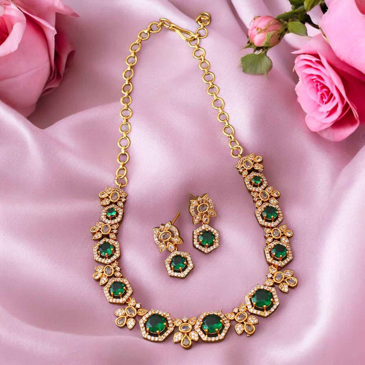 Emerald Zariah Victorian Jewellery Set - New Arrival
