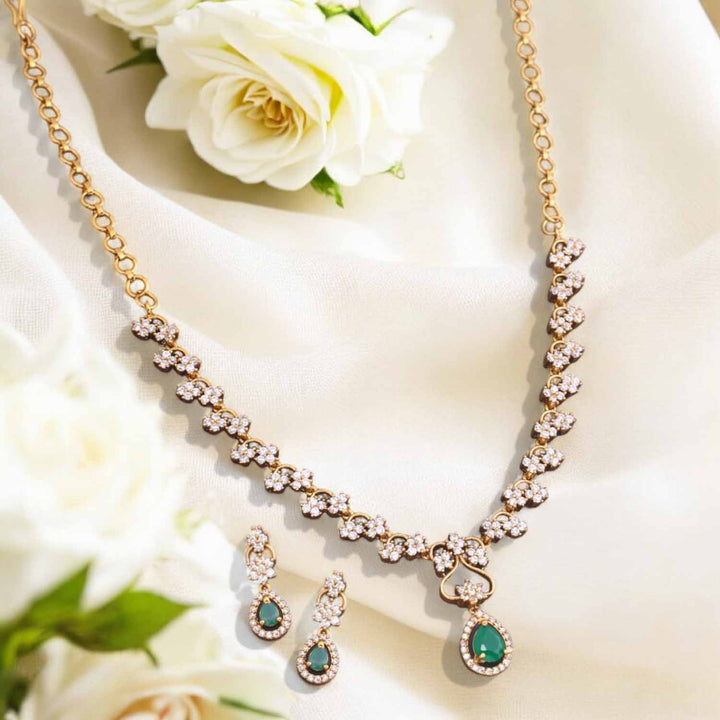 Emerald Zendaya Victorian Jewellery Set-New Arrival