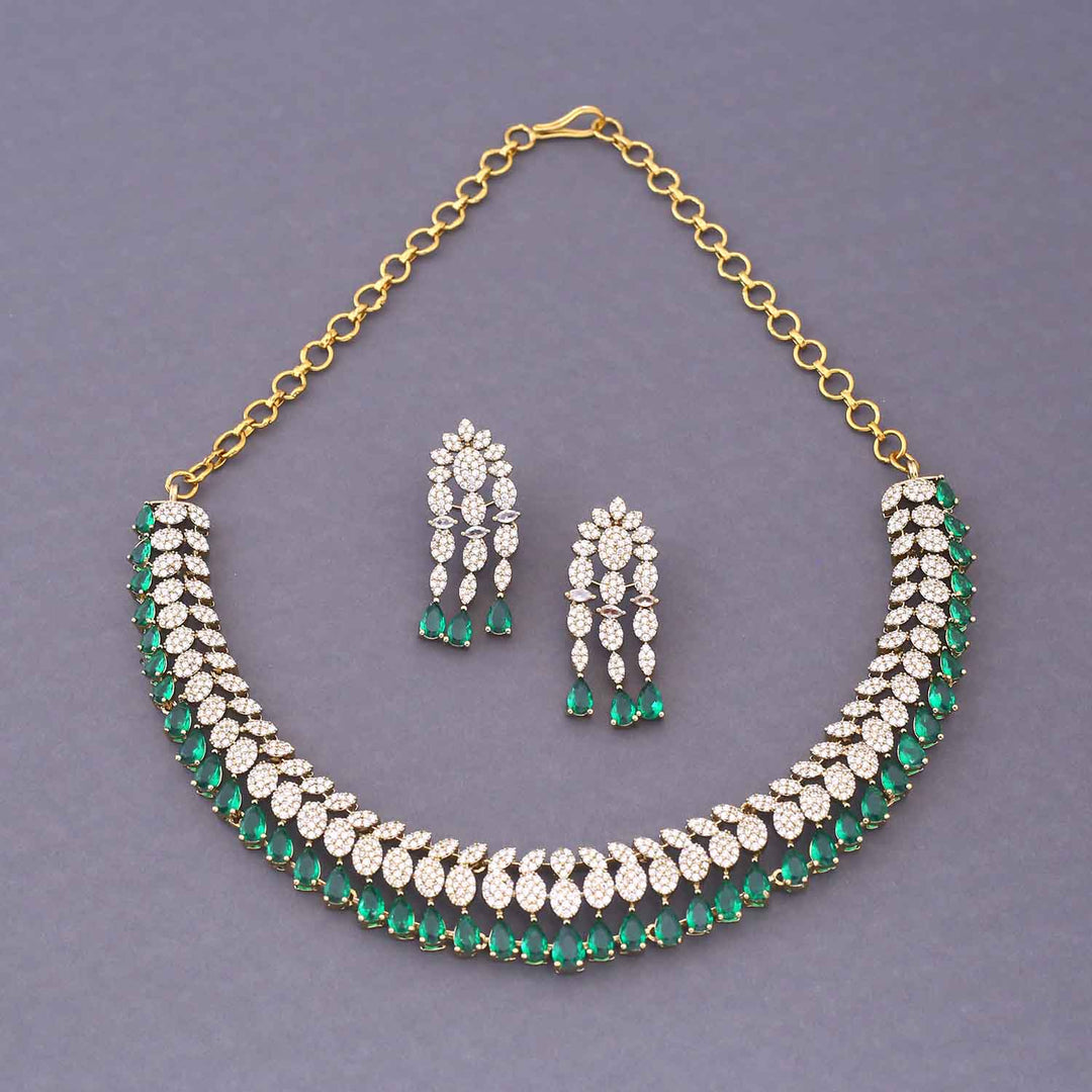 Emerald Zeyona Victorian Jewellery Set - New Arrival