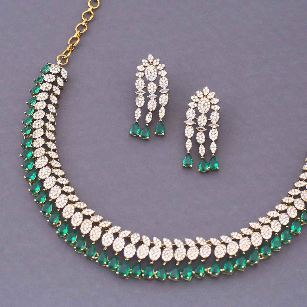 Emerald Zeyona Victorian Jewellery Set - New Arrival