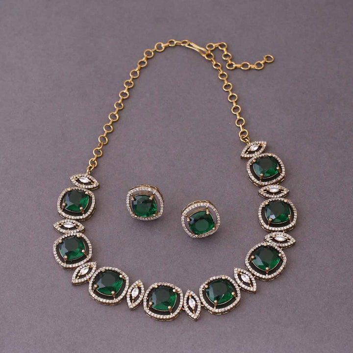 Emerald Zinnia Victorian Jewellery Set - New Arrival