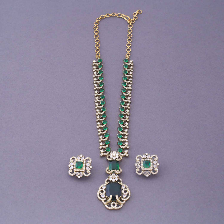 Emerald Zoe Victorian Jewellery Set - New Arrival