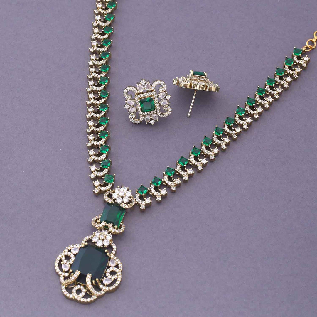 Emerald Zoe Victorian Jewellery Set - New Arrival