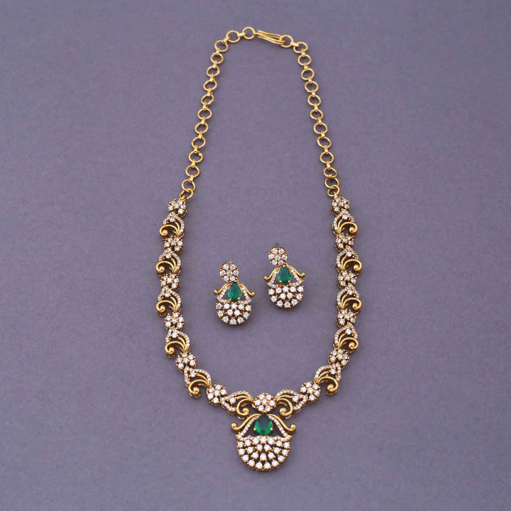 Emerald Zomeir Victorian Jewellery Set - New Arrival