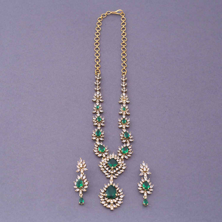 Emerald Zonia Victorian Jewellery Set - New Arrival