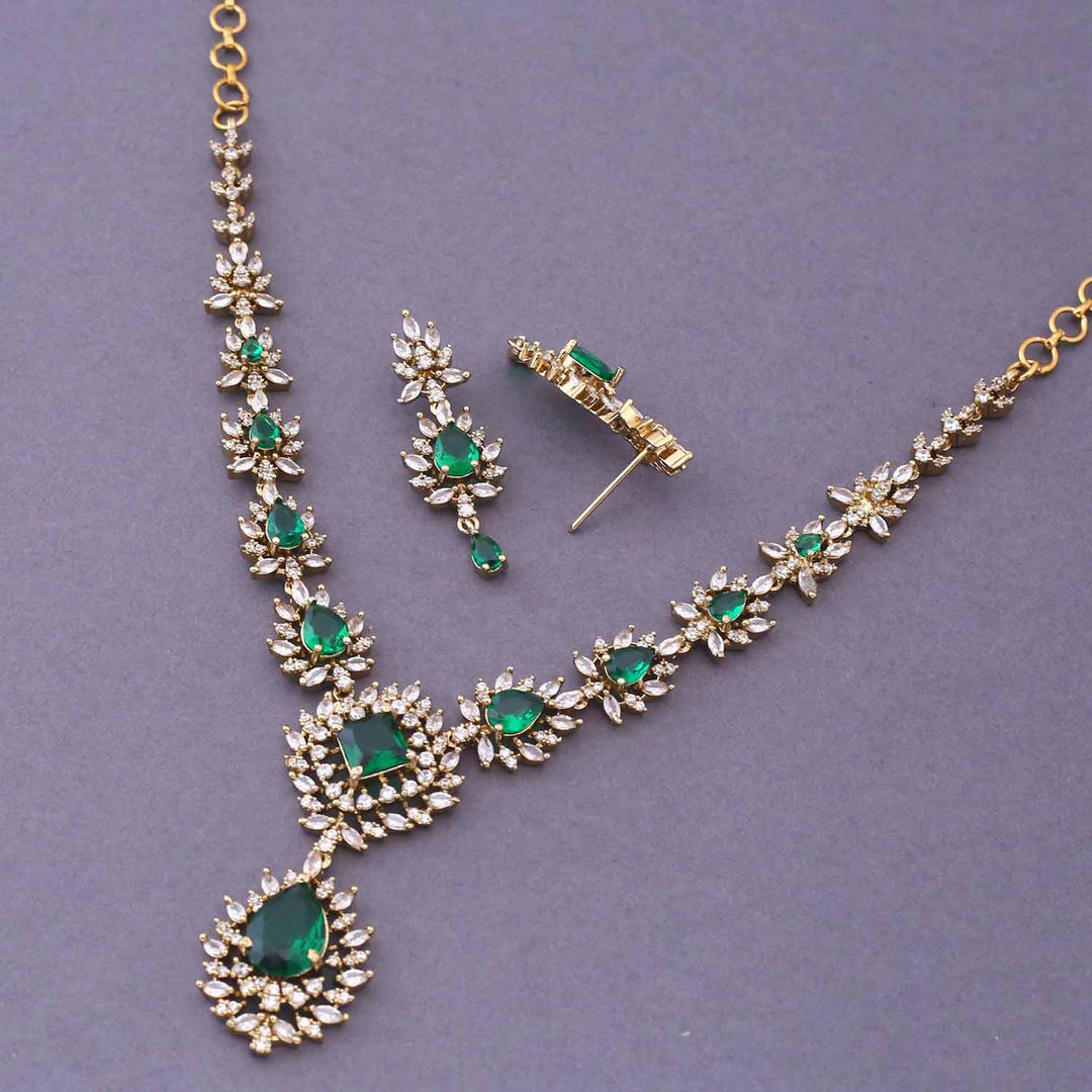 Emerald Zonia Victorian Jewellery Set - New Arrival