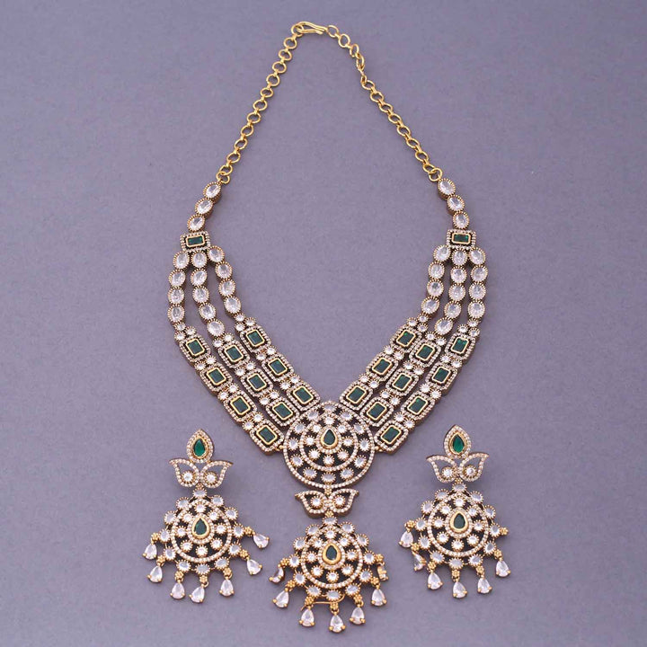 Emerald Zorby Victorian Jewellery Set - New Arrival