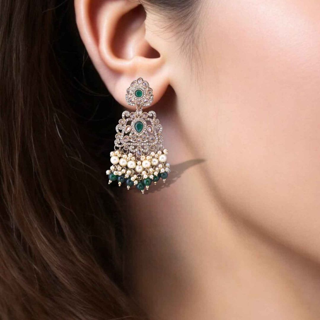 Emerald Zulekha Danglers