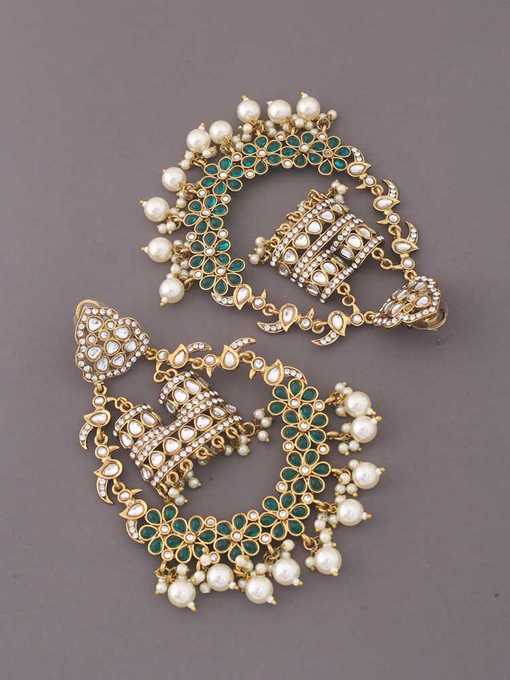 Emerald Zunaira Chaandbalis