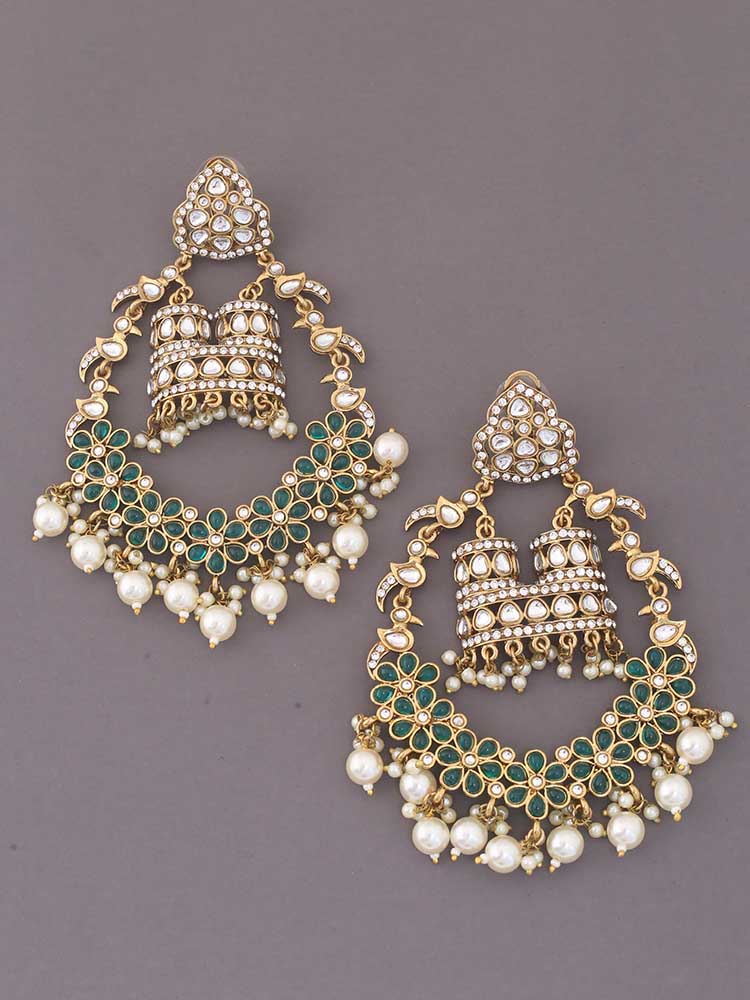 Emerald Zunaira Chaandbalis