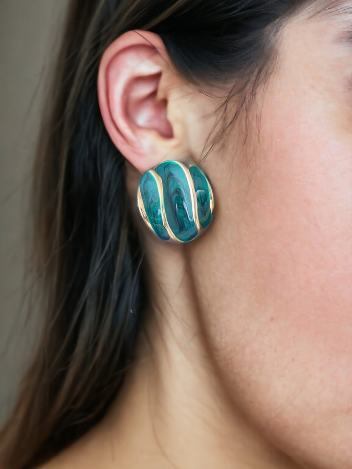 Emerald Saylor Studs