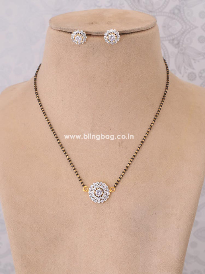 Golden Aagam Mangalsutra Set