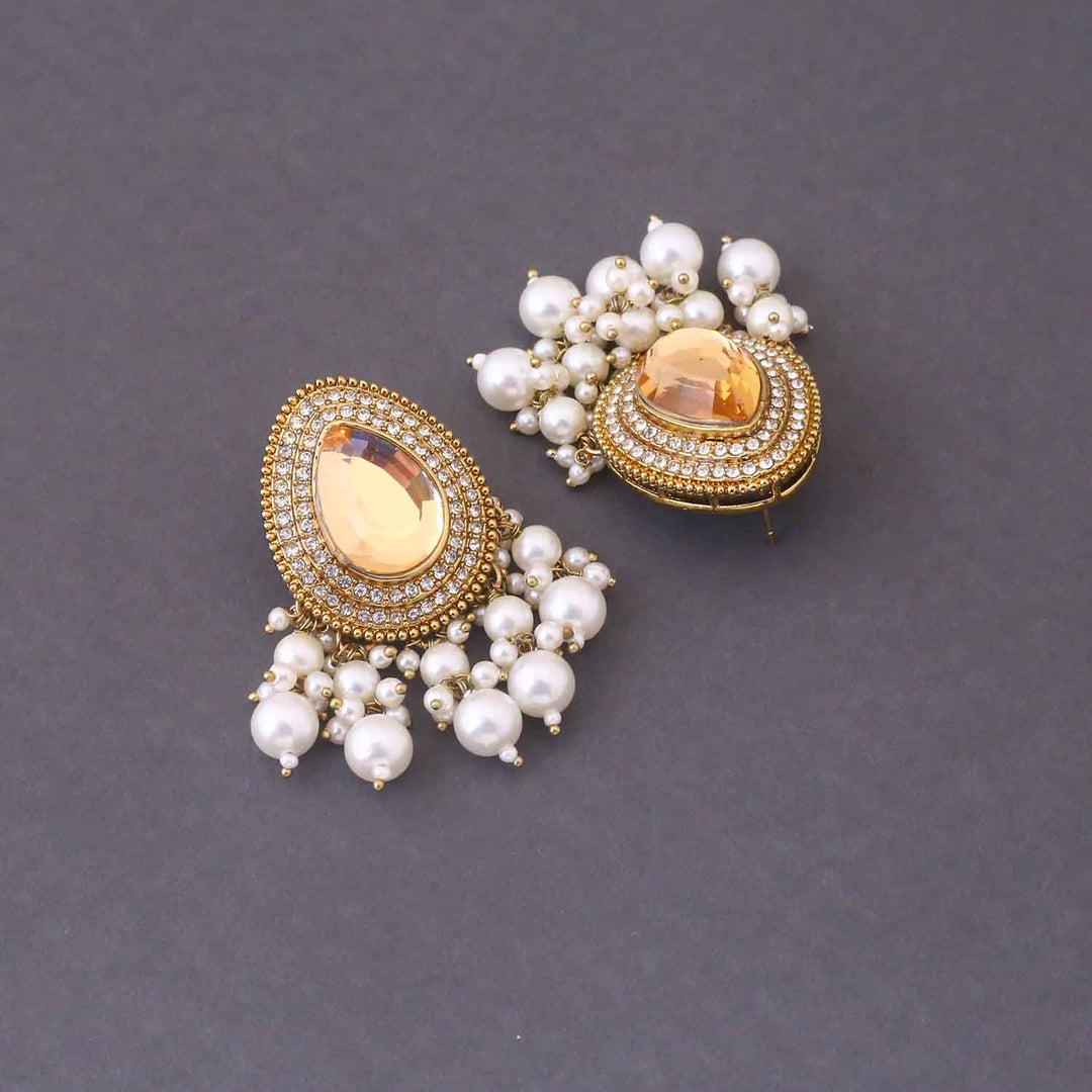 Golden Aanchal Danglers