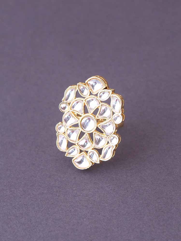 Golden Aanika Adjustable Ring