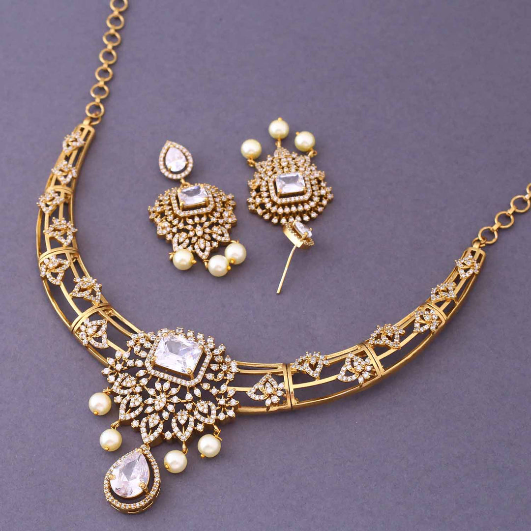 Golden Abhigri Hasli Antique Jewellery Set- New Arrival