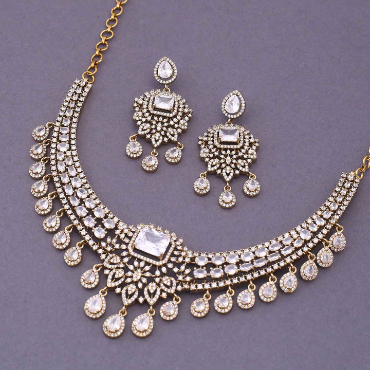 Golden Addyson Hasli Victorian Jewellery Set - New Arrival