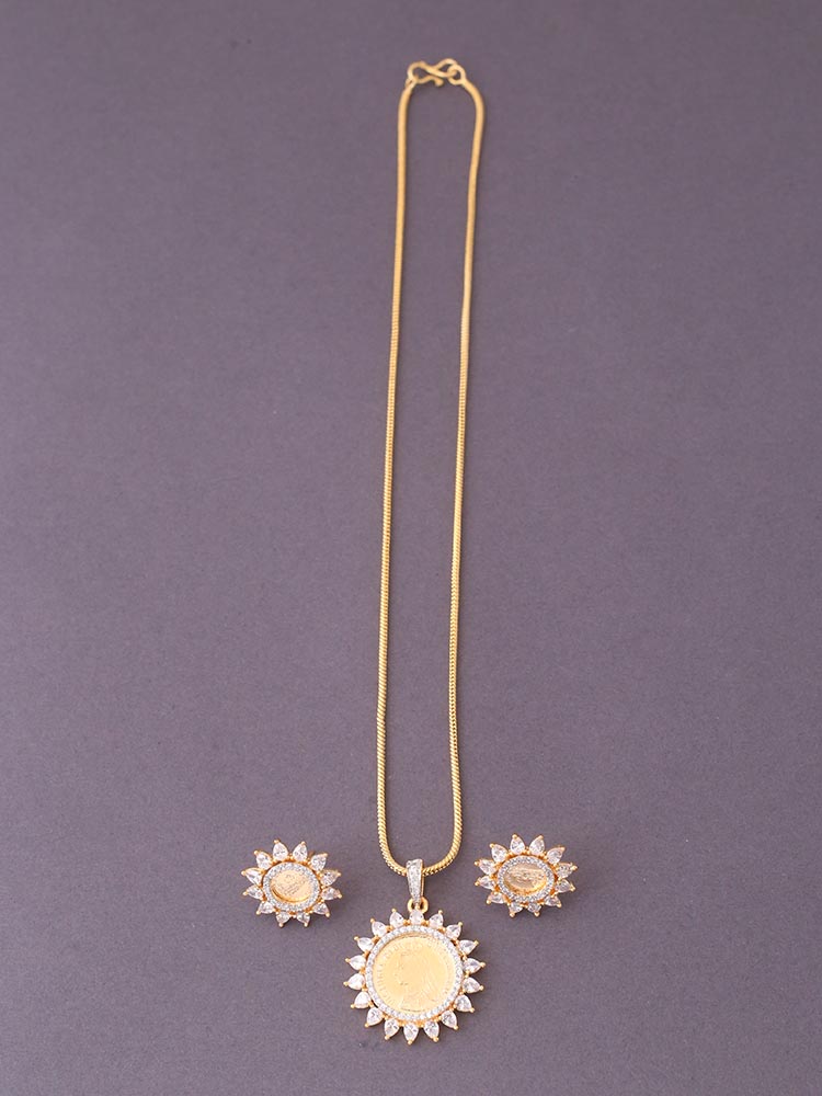 Golden Adoncia Pendant Set