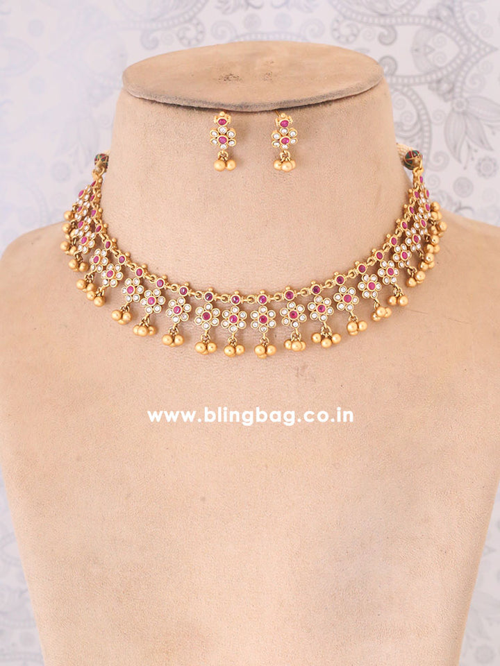 Golden Ahataya Jewellery Set