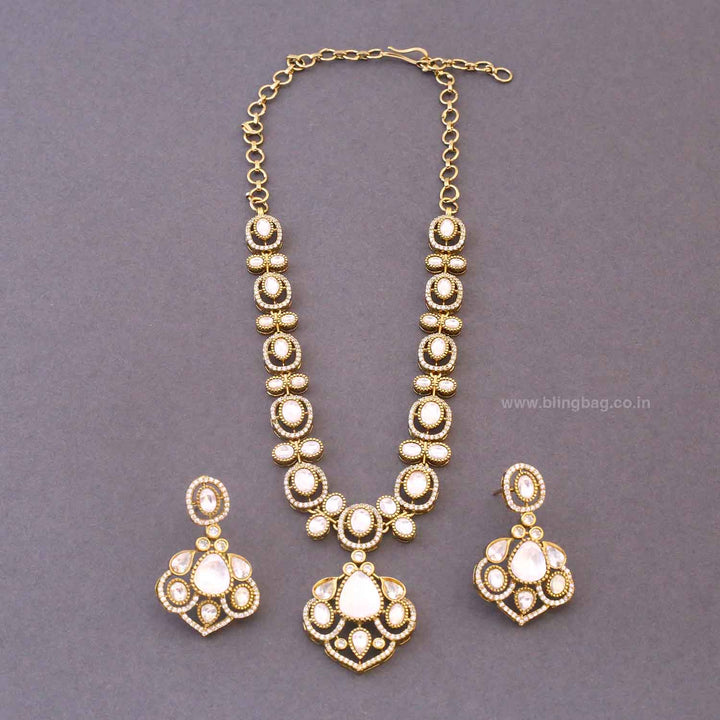 Golden Airee Victorian Jewellery Set- New Arrivals