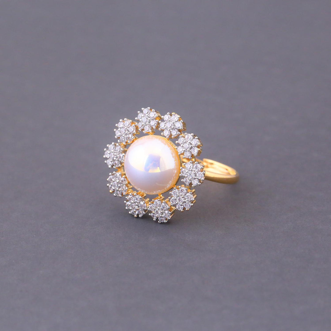 Golden Alayna Adjustable Ring