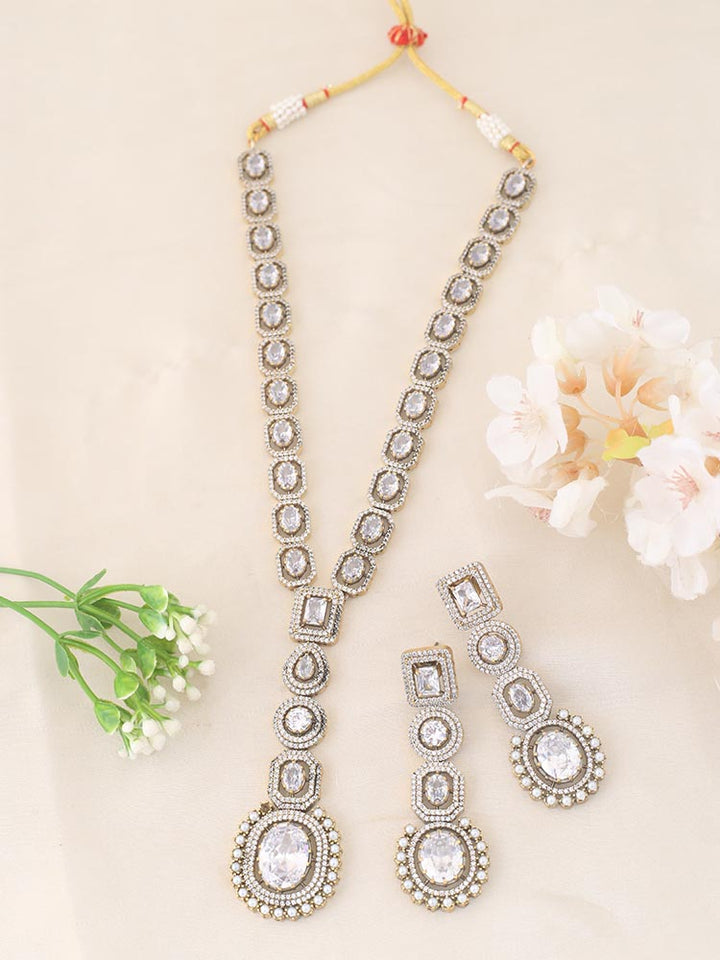 Golden Alice Zirconia Jewellery Set