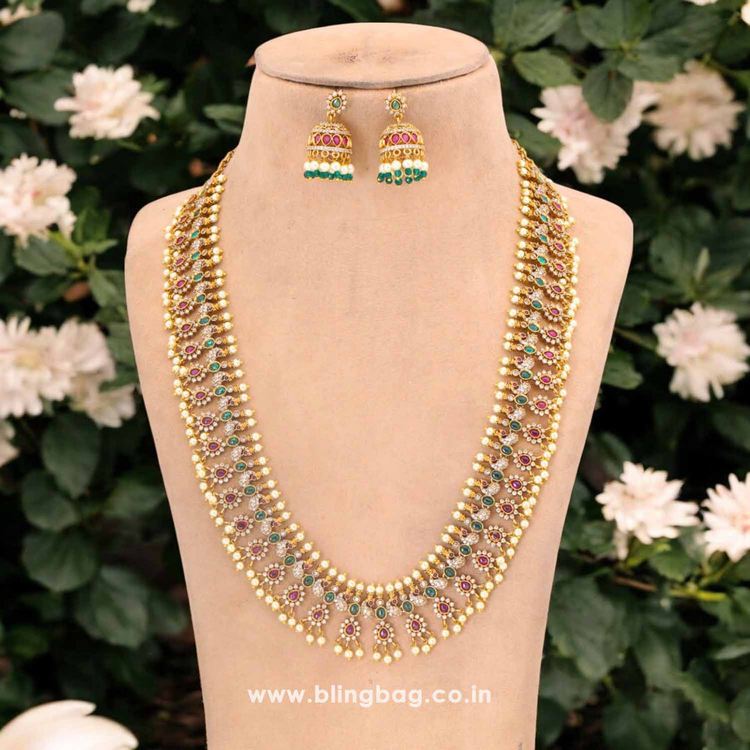 Golden Amare Antique Jewellery Set - New Arrival