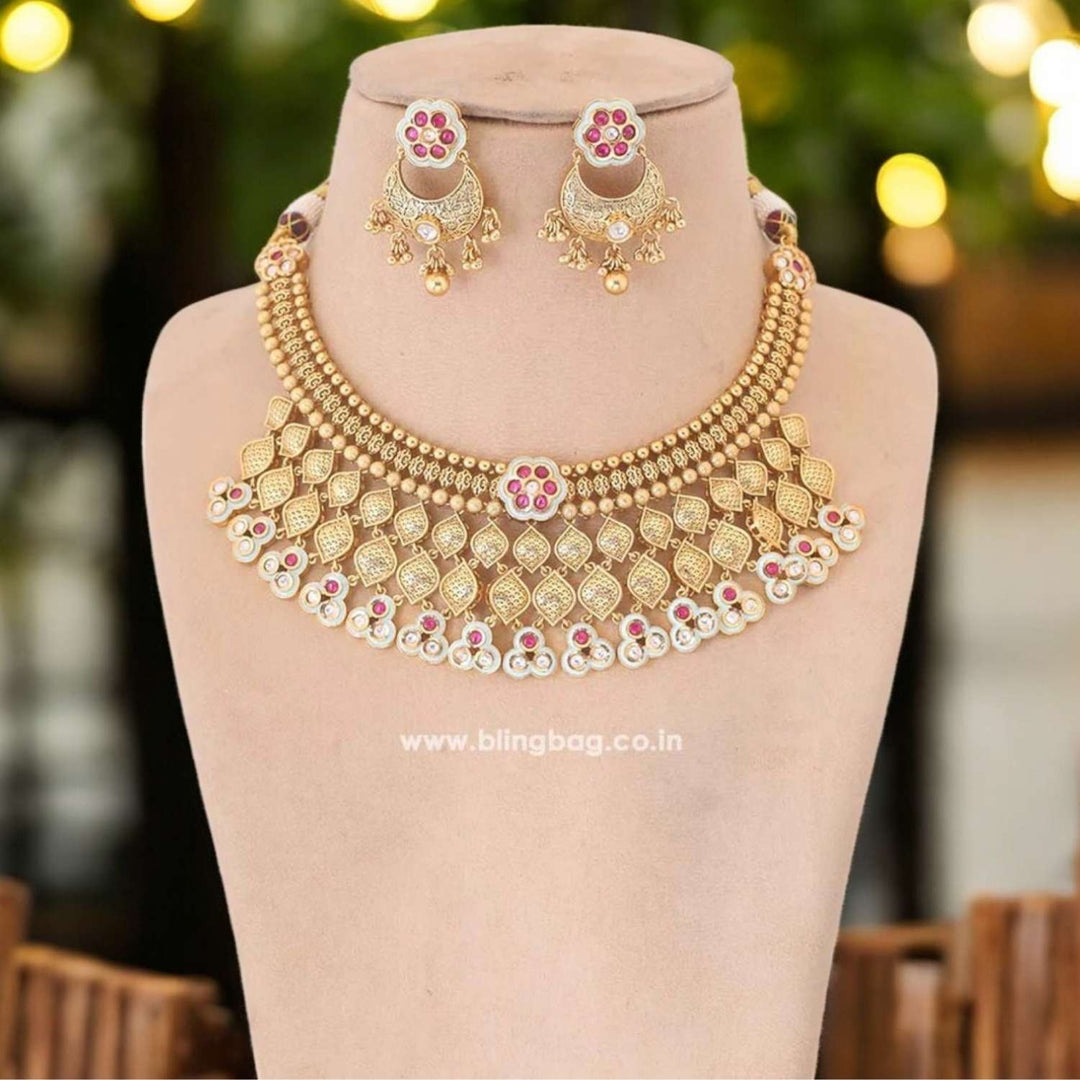 Golden Amodini Rajwadi Set