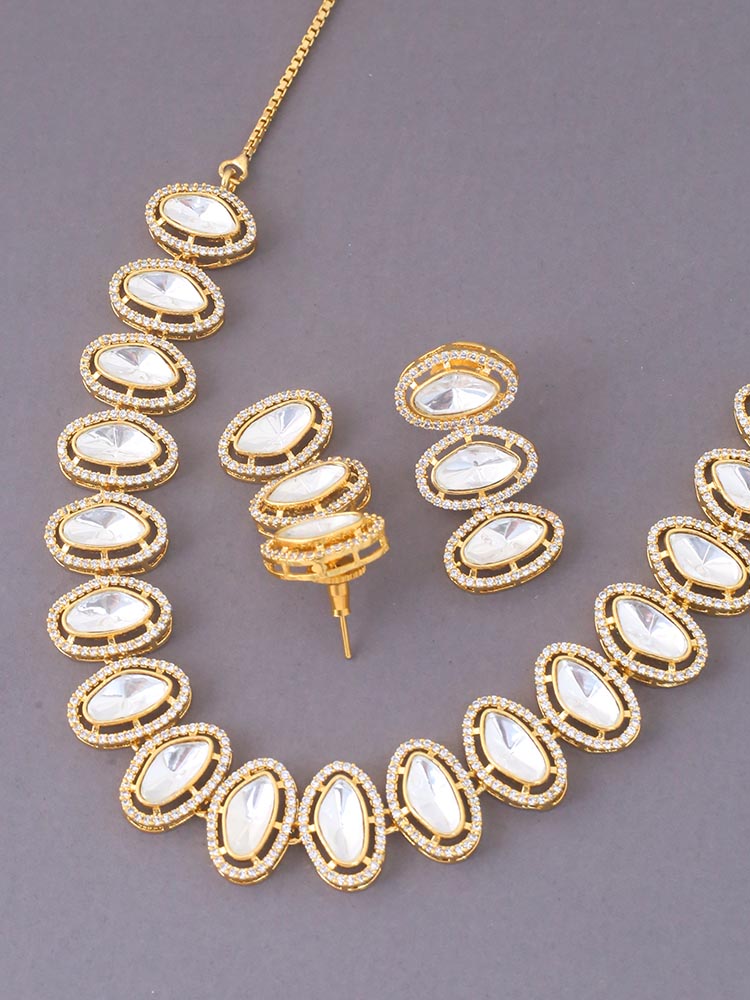 Golden Amyra Zirconia Jewellery Set