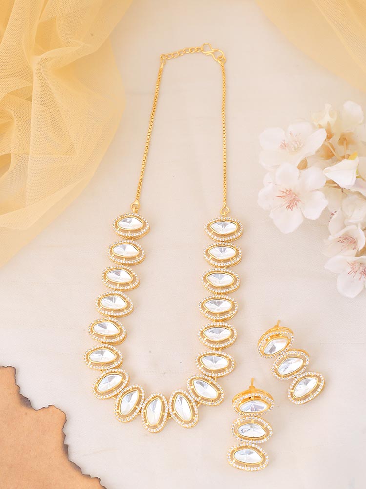 Golden Amyra Zirconia Jewellery Set
