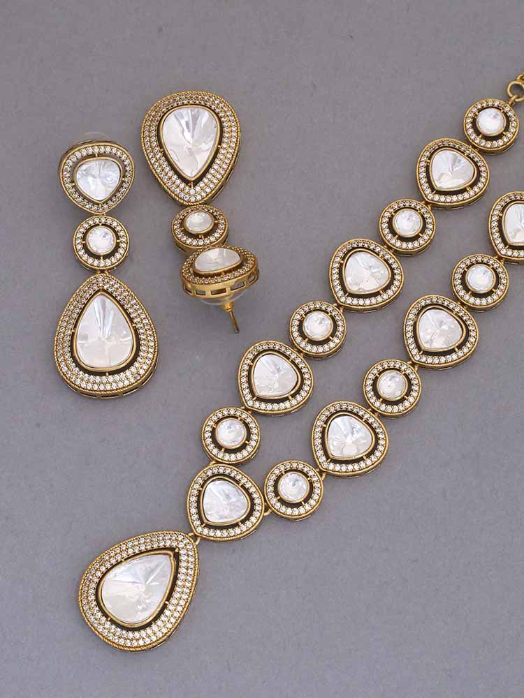 Golden Andree Jewellery Set
