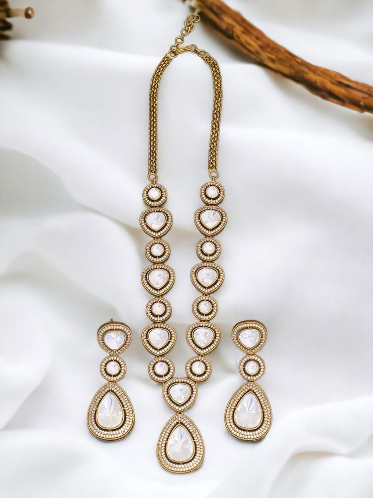 Golden Andree Jewellery Set