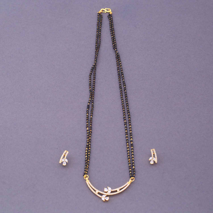 Golden Aney Mangalsutra Set