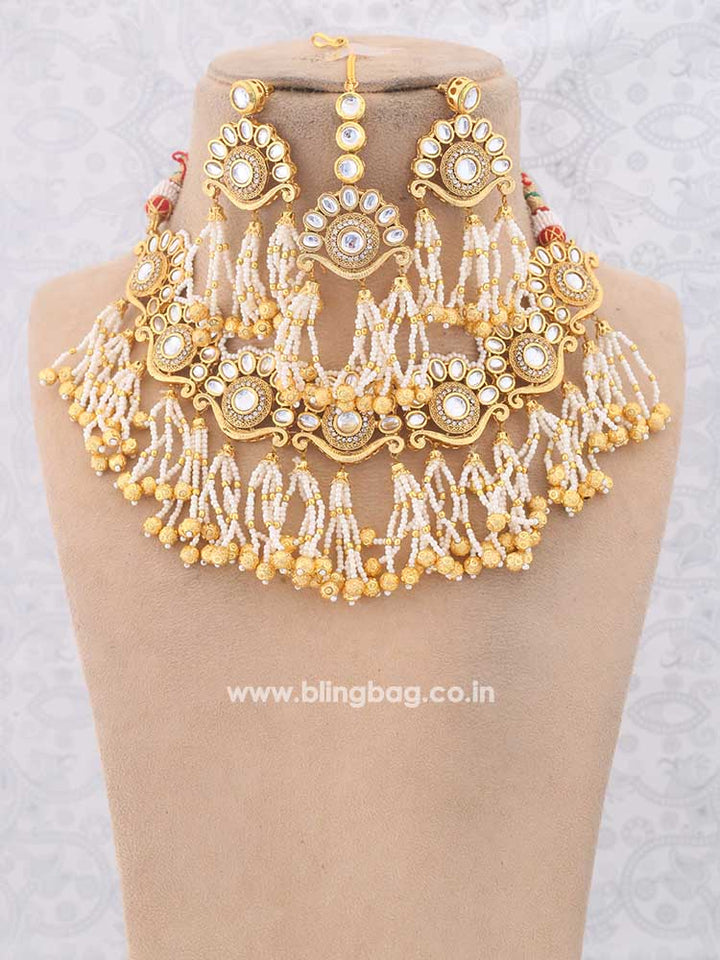 Golden Angana Jewellery Set