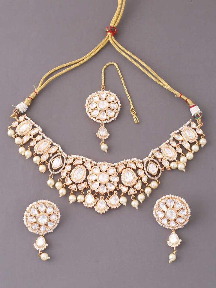 Golden Anita Kundan Jewellery Set