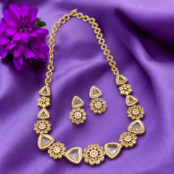 Golden Antje Victorian Jewellery Set - New Arrival