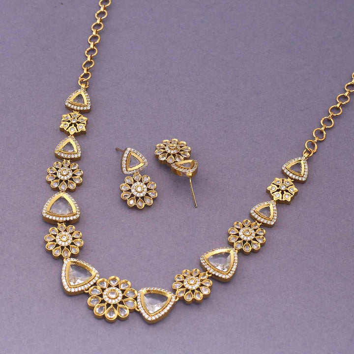 Golden Antje Victorian Jewellery Set - New Arrival