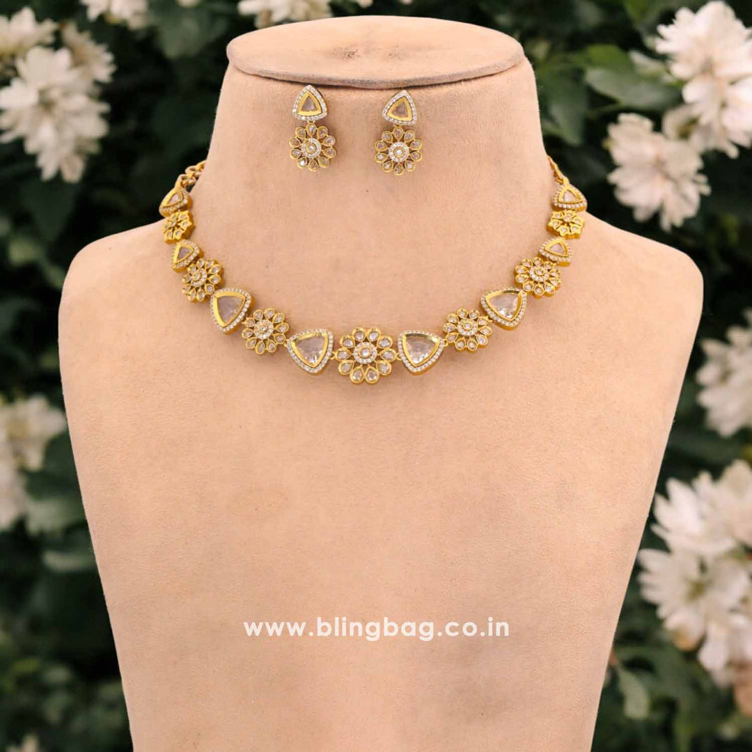 Golden Antje Victorian Jewellery Set - New Arrival