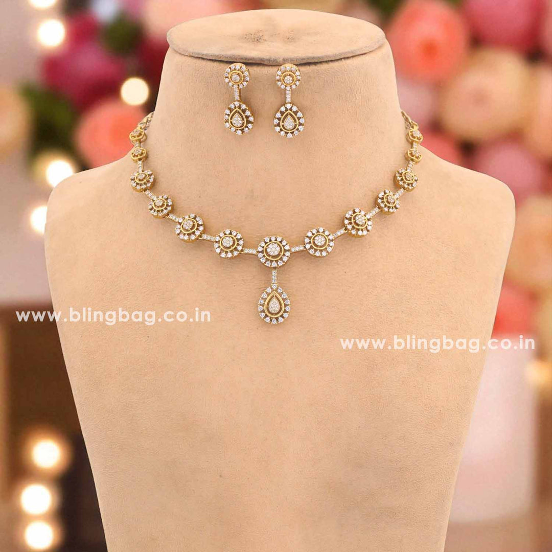 Golden Araya Victorian Jewellery Set - New Arrival