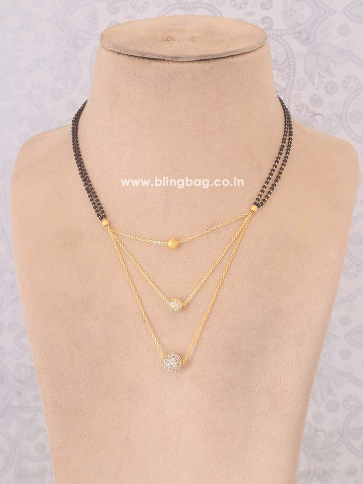 Golden Ariadne Mangalsutra Set