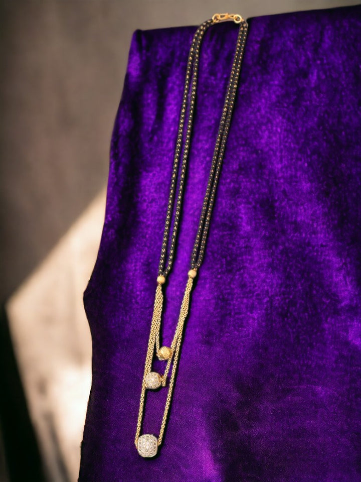 Golden Ariadne Mangalsutra Set