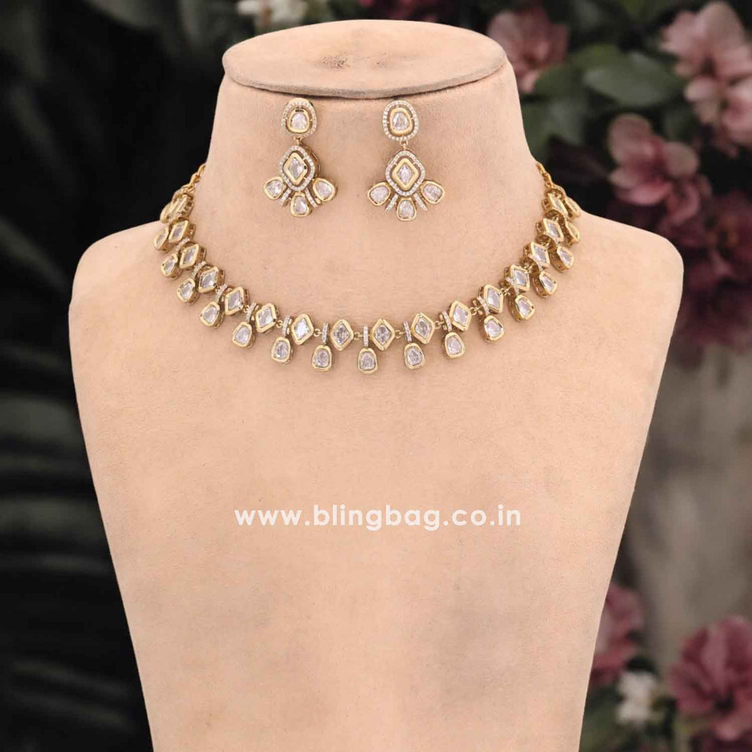 Golden Ashleen Victorian Jewellery Set - New Arrival