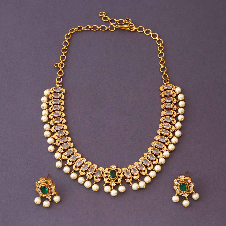 Golden Aurena Antique Jewellery Set- New Arrival