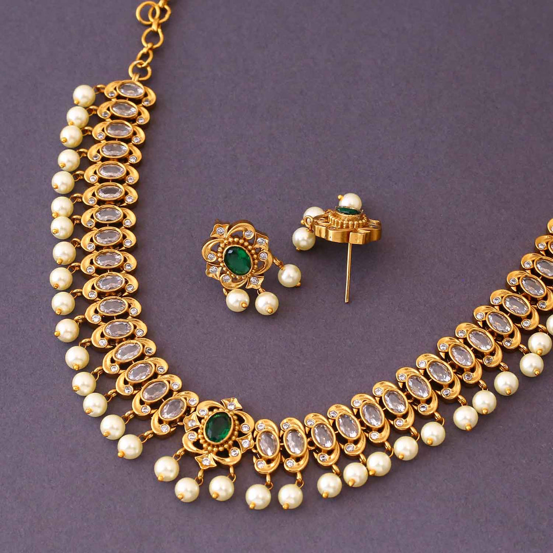 Golden Aurena Antique Jewellery Set- New Arrival