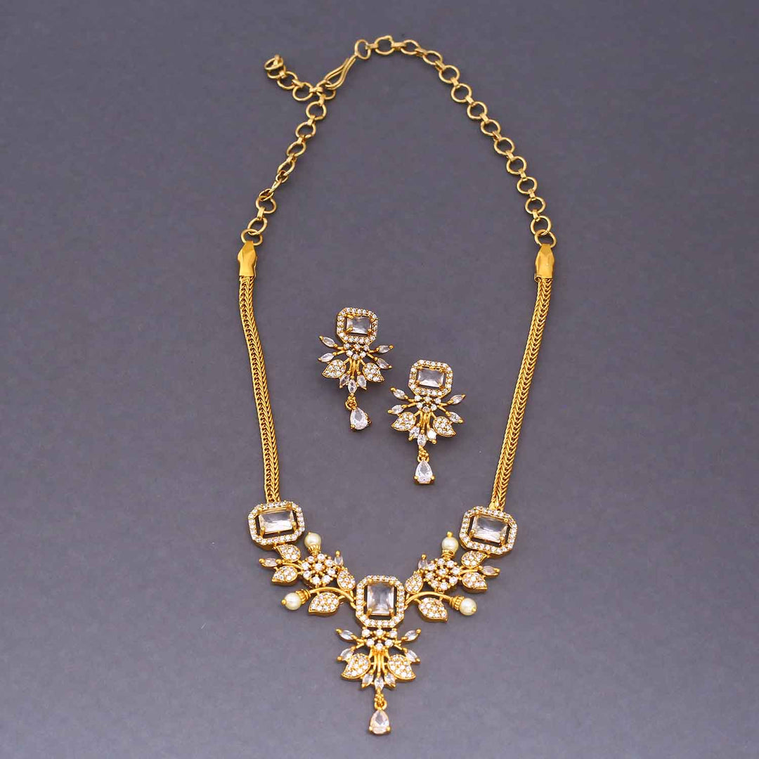 Golden Ayana Victorian Jewellery Set - New Arrival