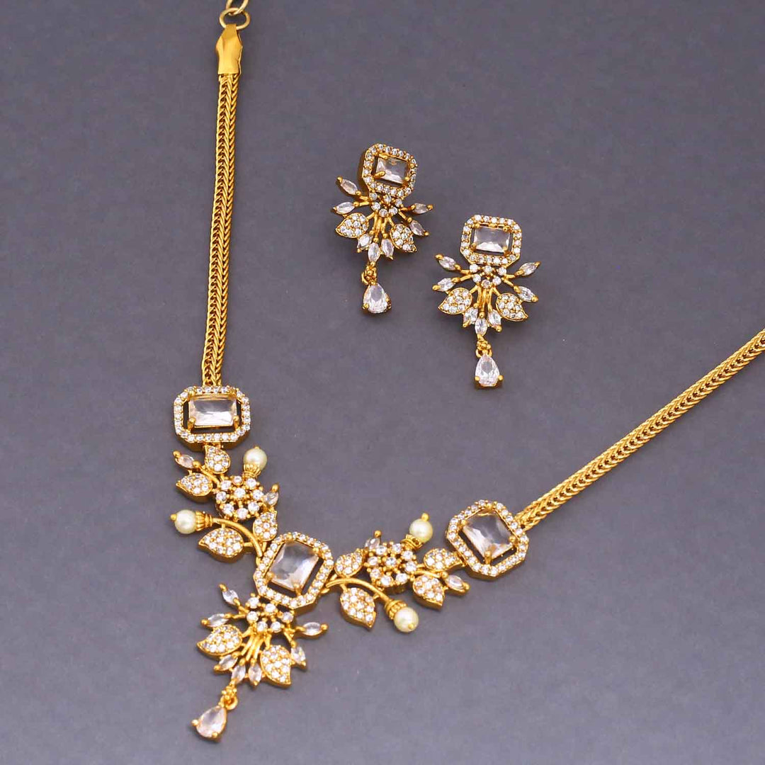Golden Ayana Victorian Jewellery Set - New Arrival