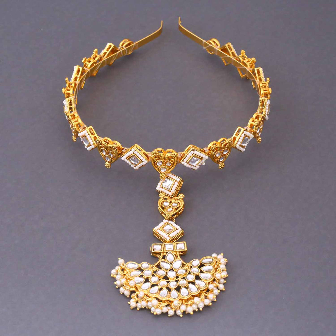 Golden Baidehi Hairband With Tikka