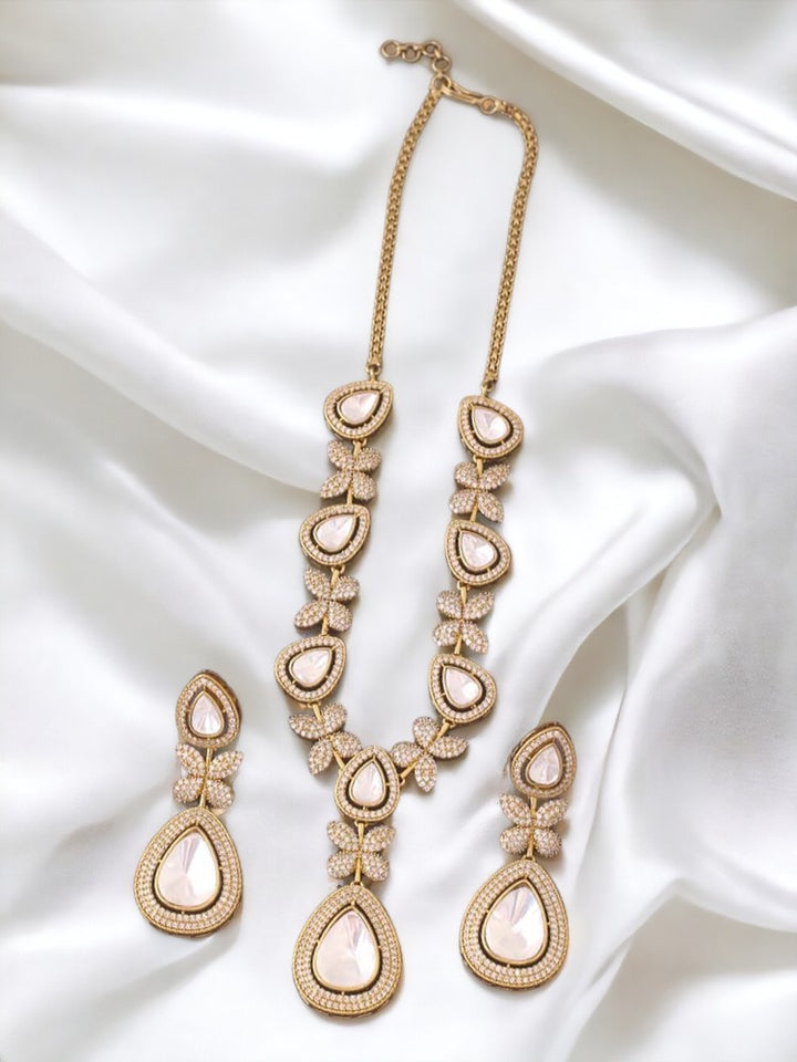 Golden Belcia Zirconia Jewellery Set